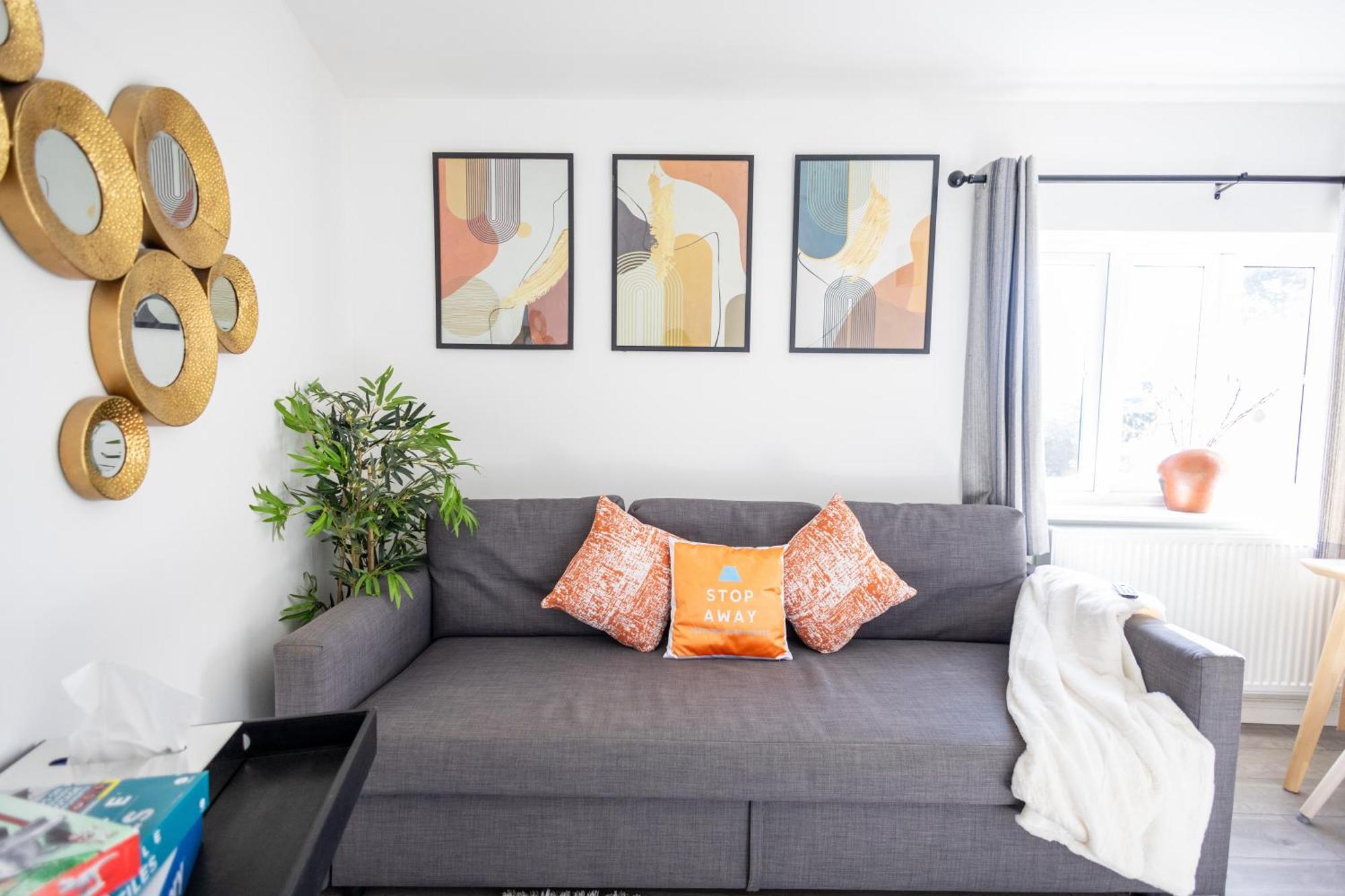 הוילה באנבורי Garden House Near Shops In Quiet Location מראה חיצוני תמונה
